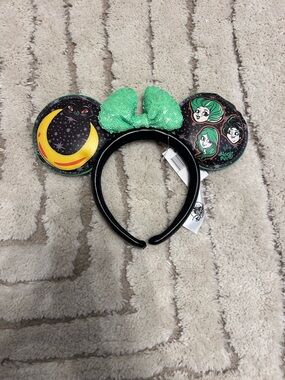 Disney Hocus Pocus Minnie Ears Headband - Green Sequin Bow, Black Ears
